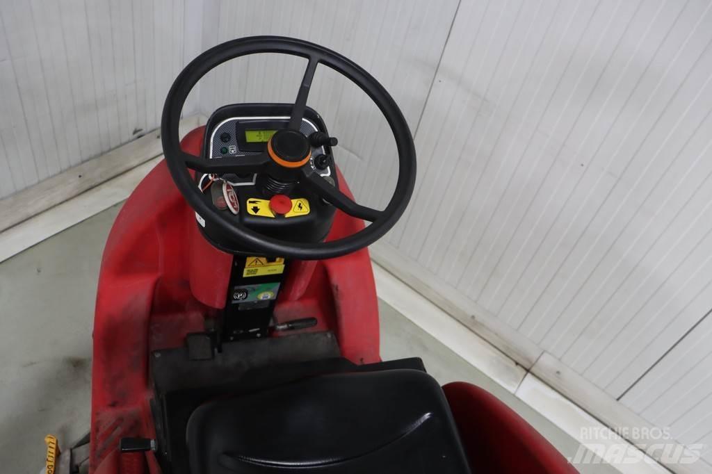 RCM JUMBO 1002 R كناسات