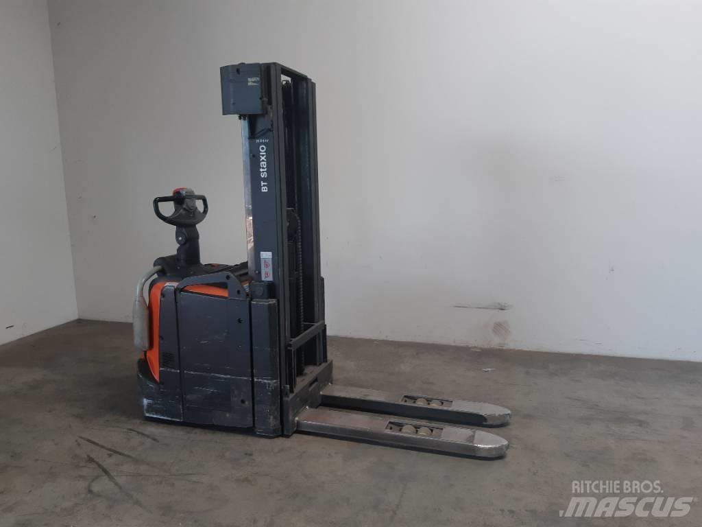 BT SPE 160 L معدات التكديس الجوالة