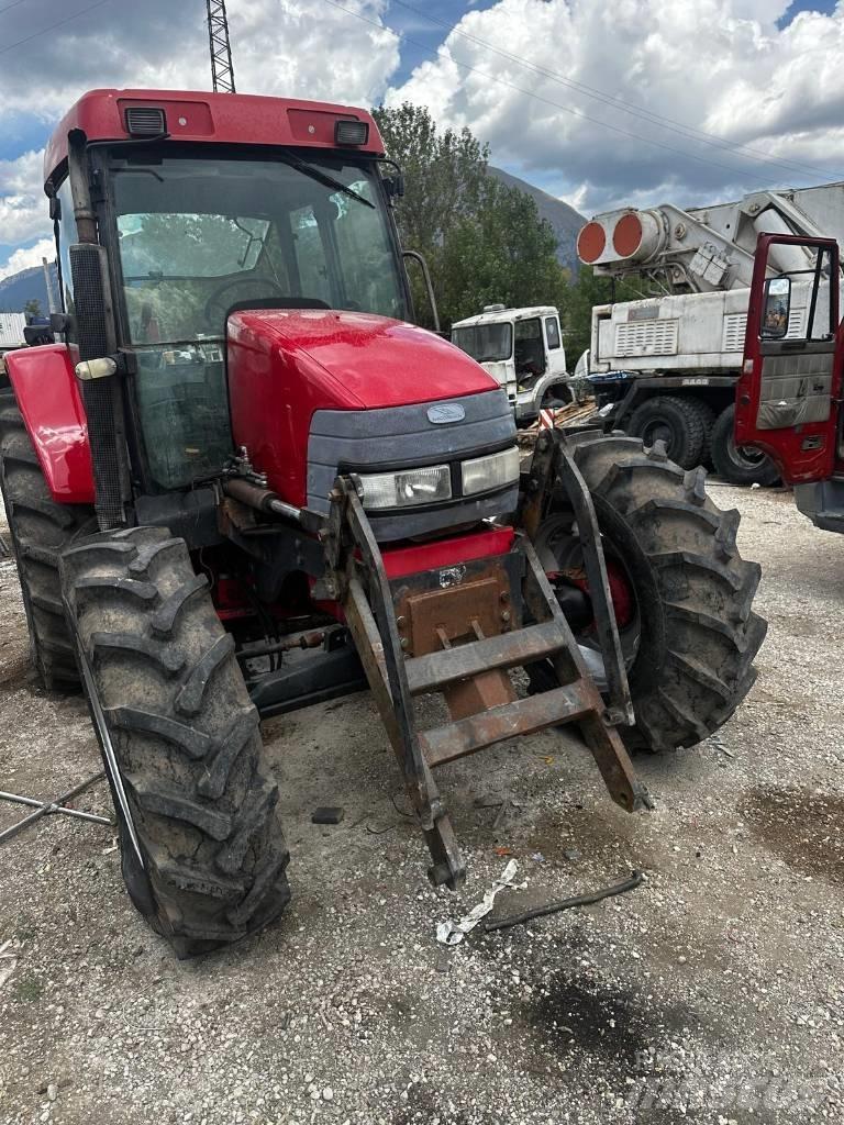 McCormick MC 100 Y الجرارات