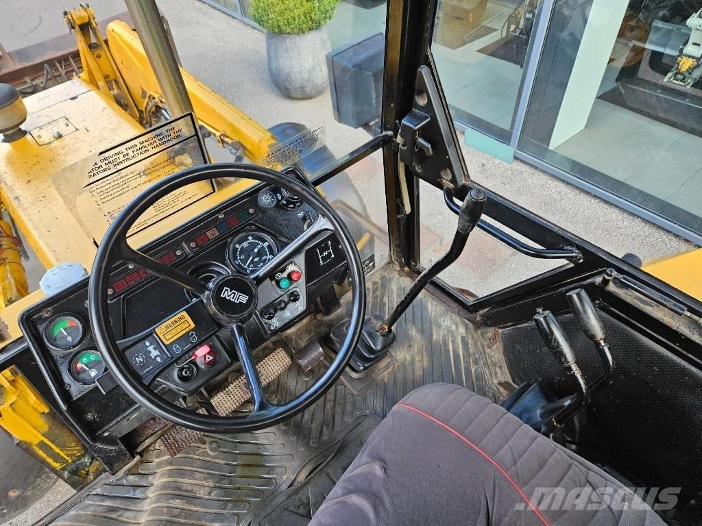 Massey Ferguson 50hx لوادر ذات جرافات عكسية