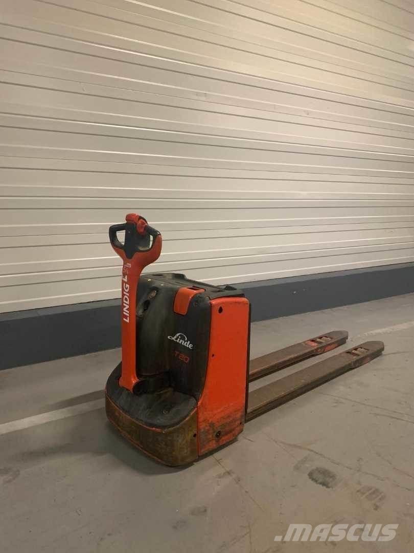 Linde T20 معدات التكديس الجوالة