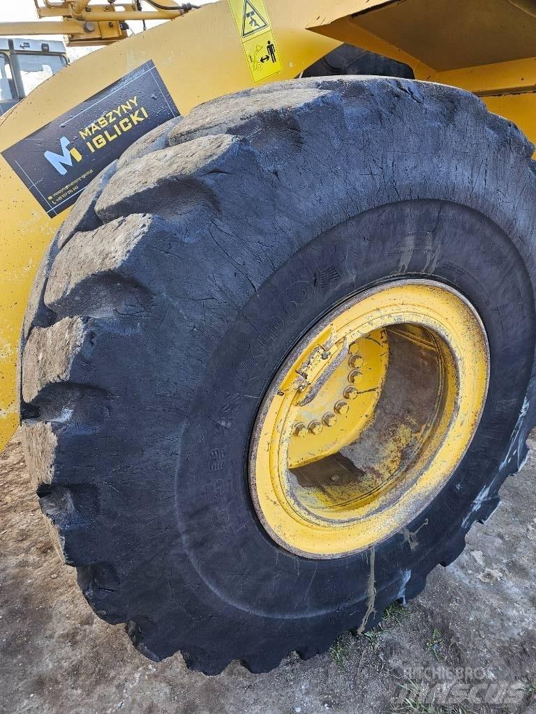 Komatsu WA 380-6 لوادر بعجل