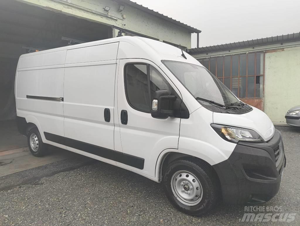 Fiat Ducato شاحنة مقفلة