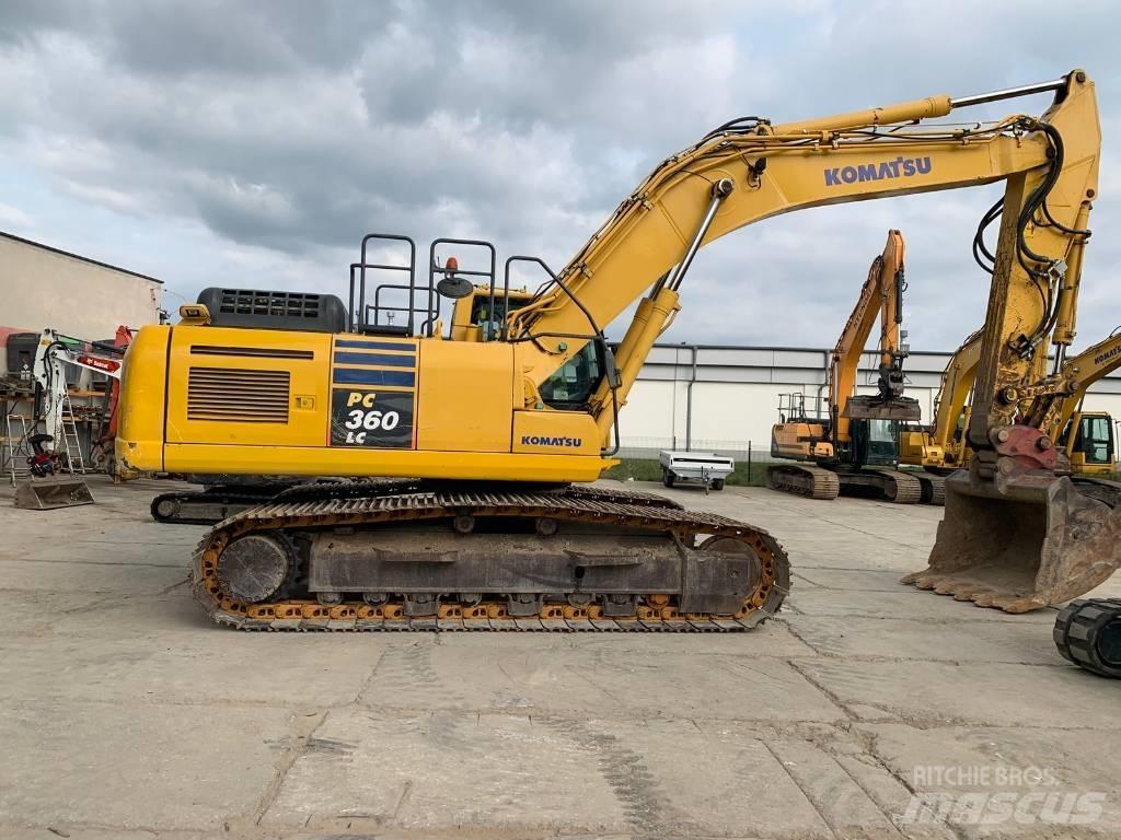 Komatsu PC 360 LC-10 حفارات زحافة