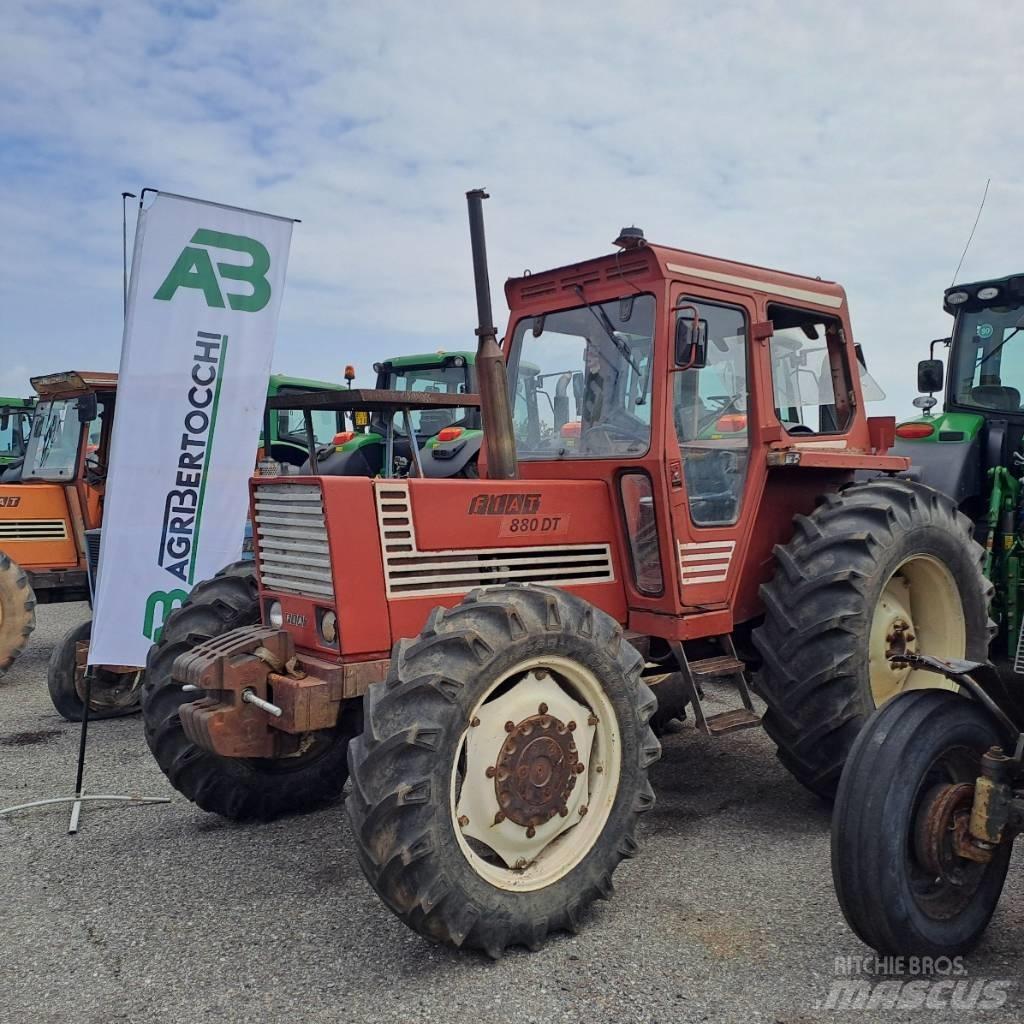 Fiat 880 DT الجرارات