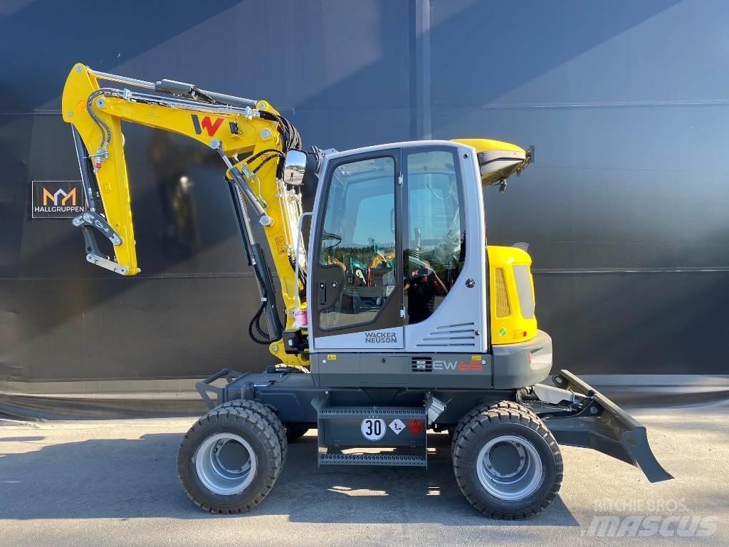 Wacker Neuson EW65 حفارات بعجل