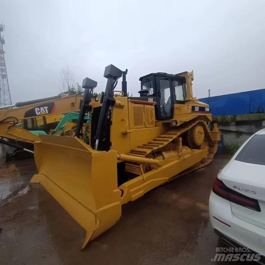 CAT D 6 H معدات تمهيد الطرق