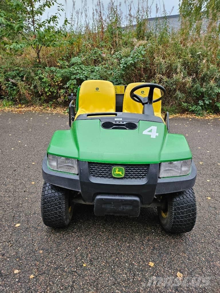 John Deere Gator CX ناقلات الأدوات