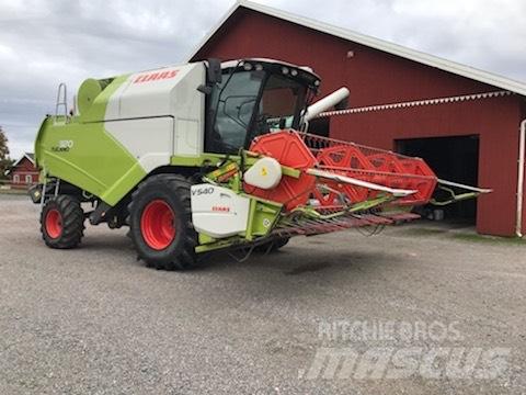 CLAAS Tucano 320 حصادات