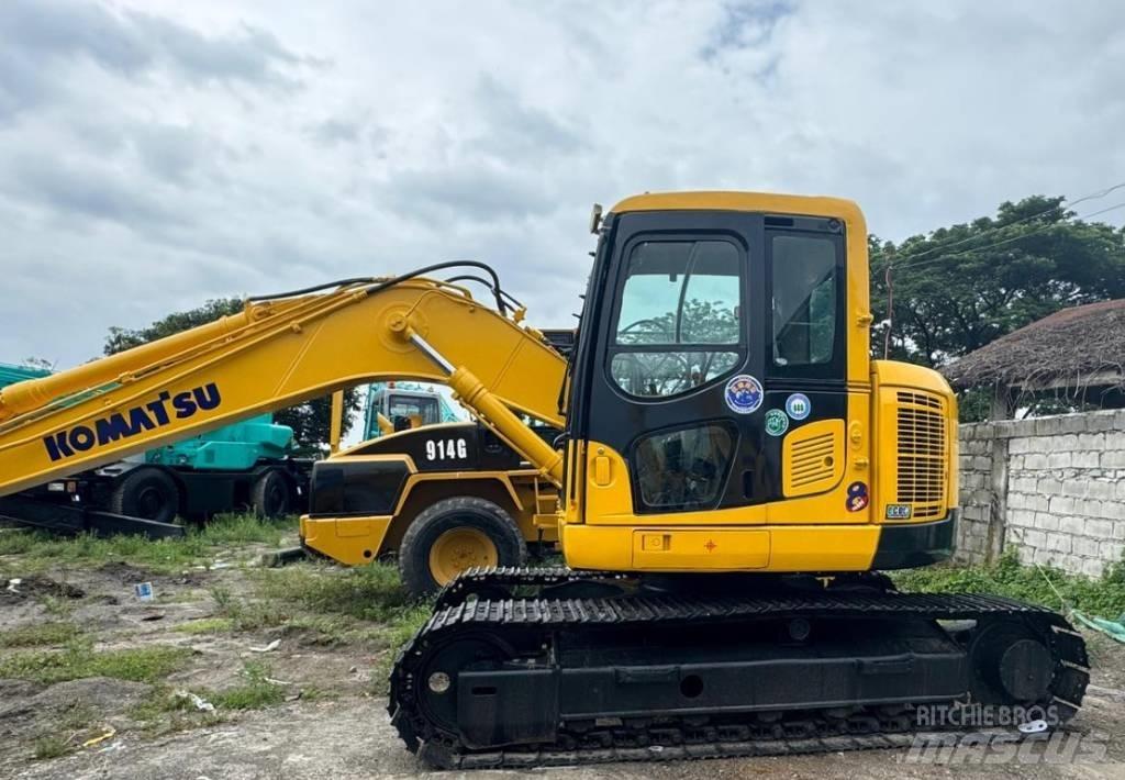 Komatsu PC 138 US حفارات زحافة