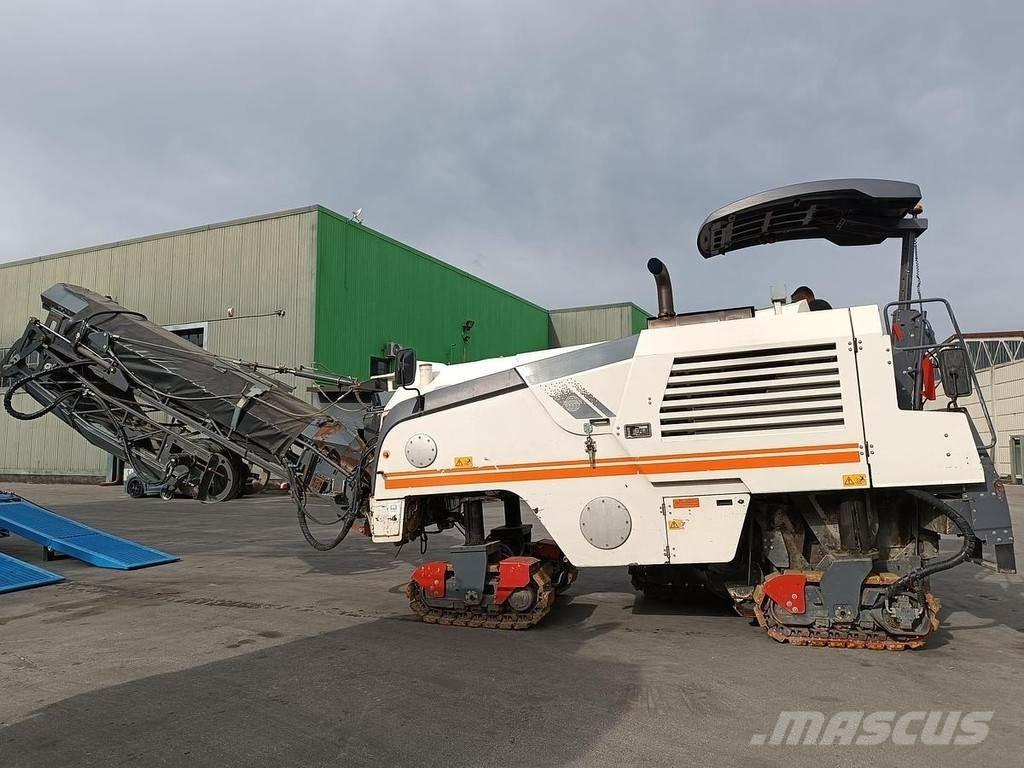 Wirtgen W100 Fi ماكينات الحصاة والخرسانة