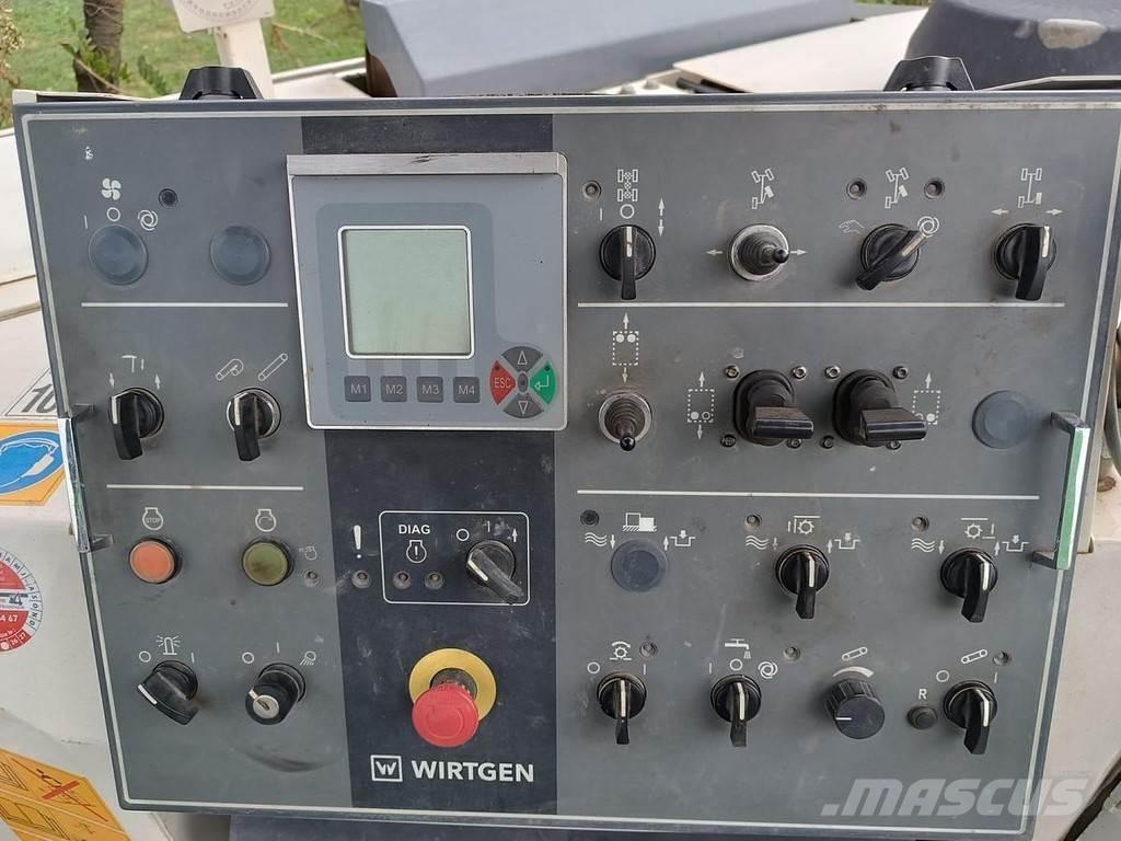 Wirtgen W100 Fi ماكينات الحصاة والخرسانة