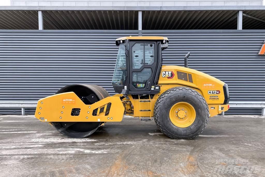 CAT CS-12 GC مداحل أحادية الأسطوانة