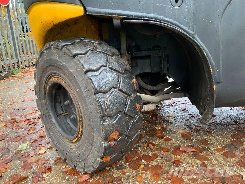 JCB TLT 35 D 4X4 مناولات متداخلة