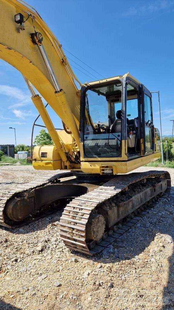 Komatsu PC 210 NLC-8 حفارات زحافة