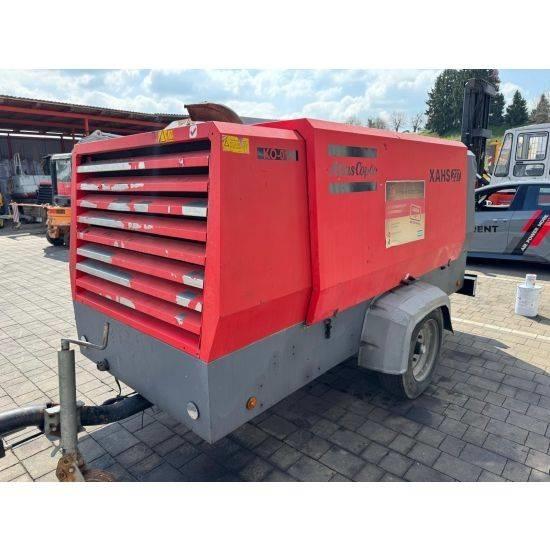 Atlas Copco XAHS 237 مكابس