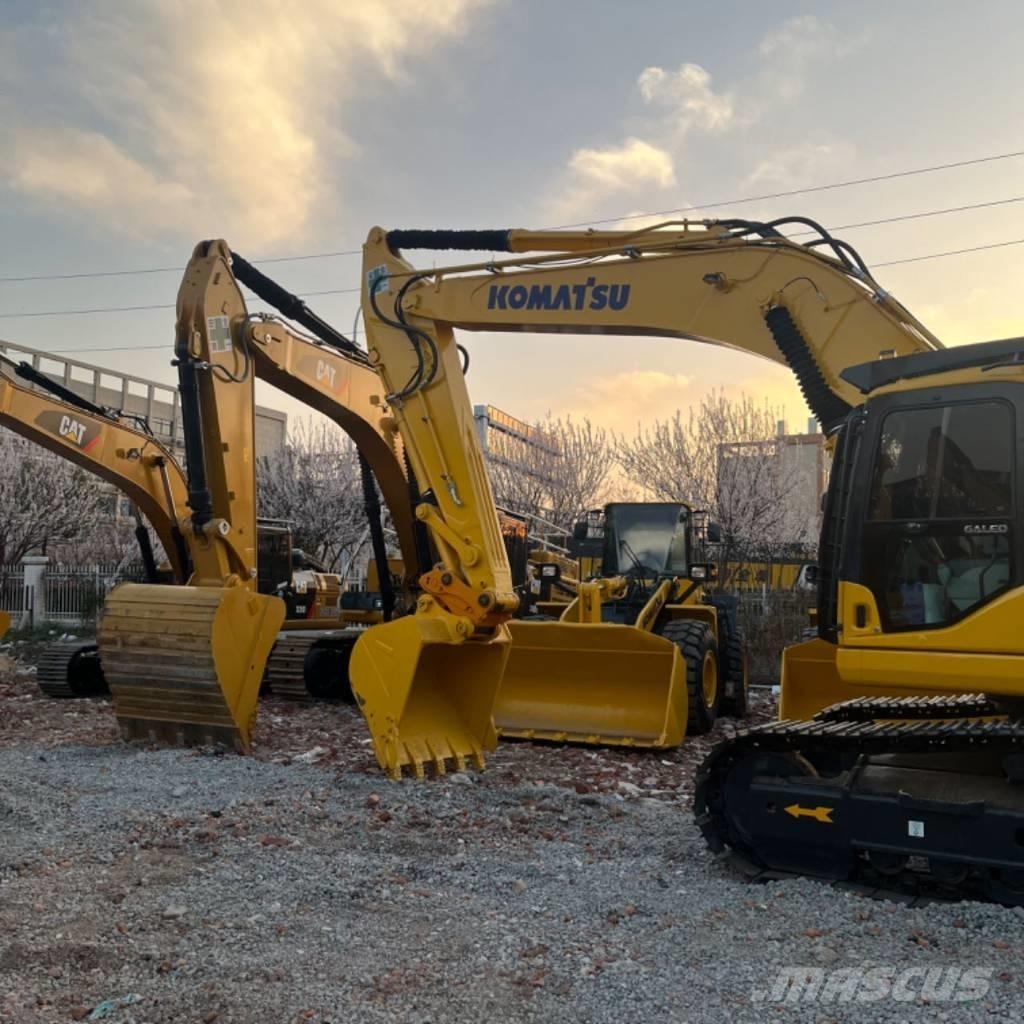 Komatsu PC300 حفارات زحافة
