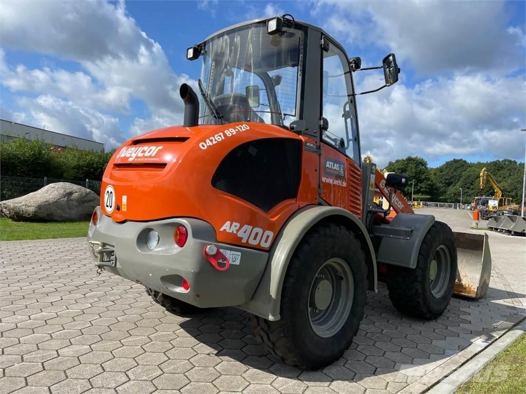 Atlas AR400 لوادر بعجل