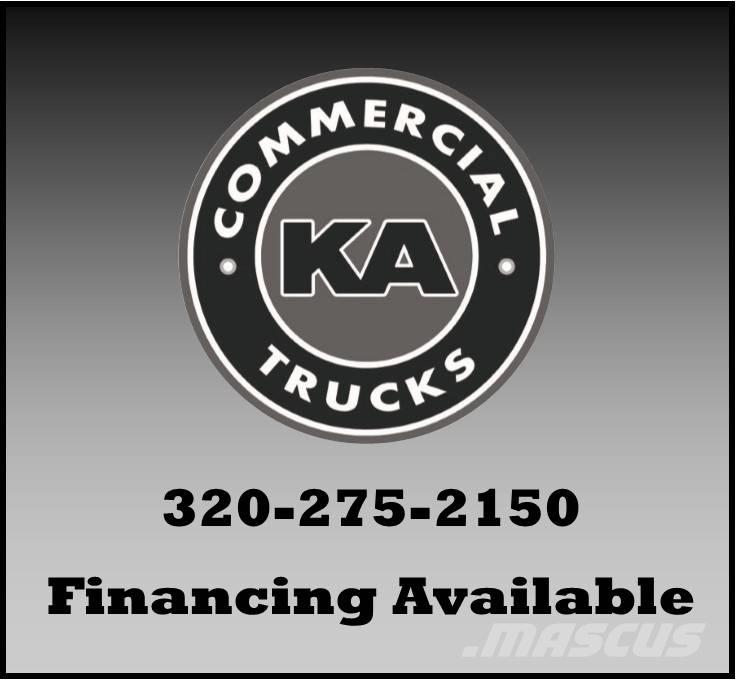 RAM 5500 TRADESMAN شاحنات مسطحة/مفصلية الجوانب