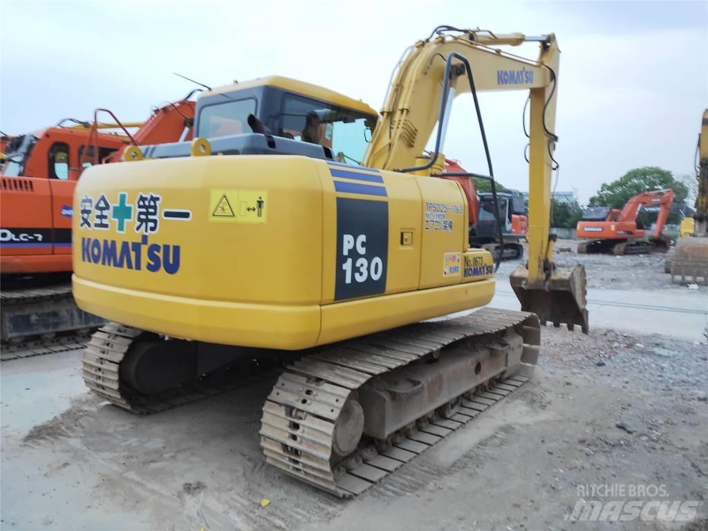 Komatsu PC 130-7 حفارات زحافة