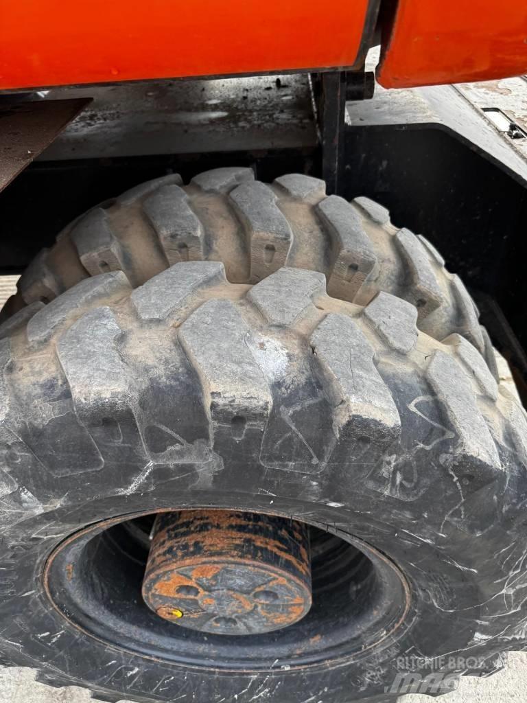 Hitachi ZX 145 W-6 حفارات بعجل