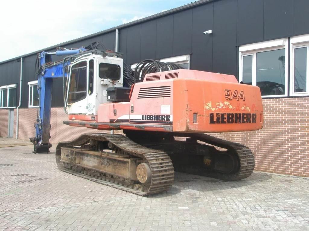Liebherr R944B HDV حفارات زحافة