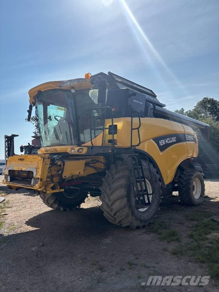 New Holland CX 860 حصادات