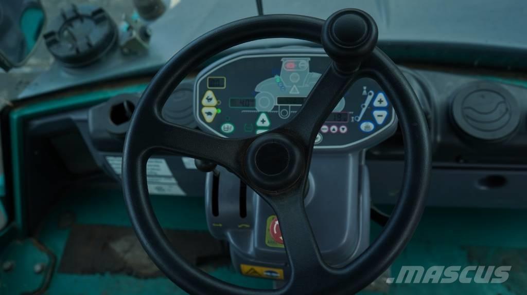 Hamm GRW 280-16 مداحل ذات إطارات هوائية