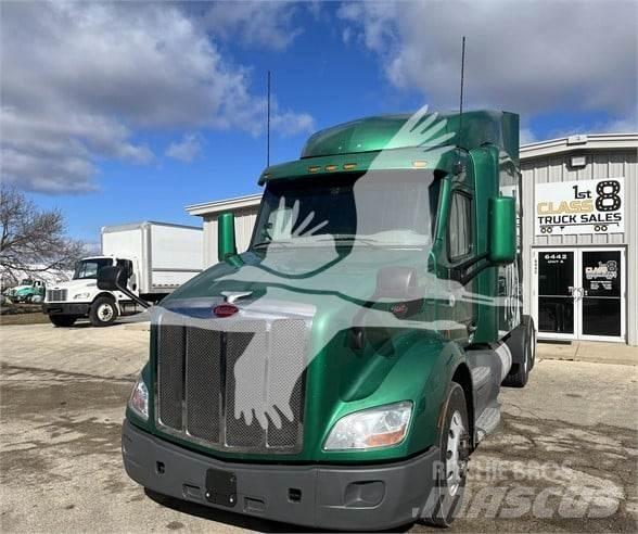 Peterbilt 579 وحدات الجر