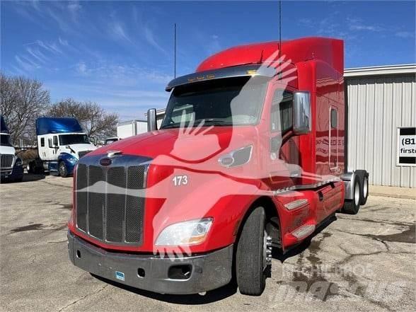 Peterbilt 579 وحدات الجر