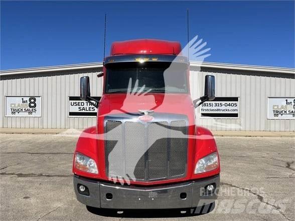 Peterbilt 579 وحدات الجر