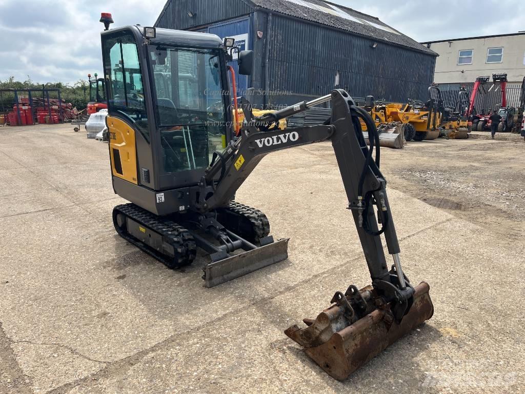 Volvo EC 18 E حفارات صغيرة أقل من 7 طن (حفارات صغيرة)