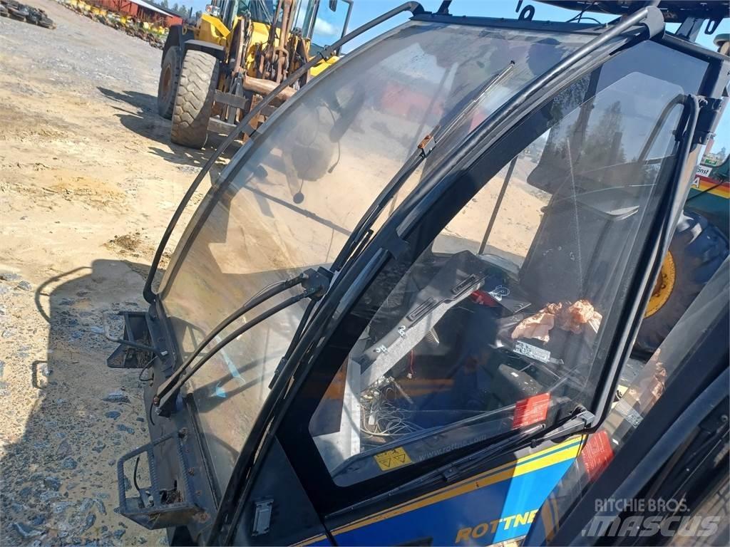 Rottne H14 كابينة والداخلية
