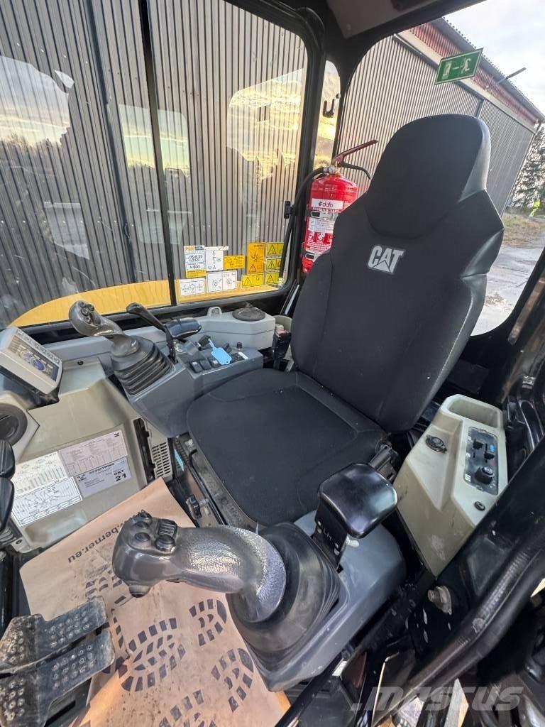 CAT 305.5 E CR حفارات صغيرة أقل من 7 طن (حفارات صغيرة)