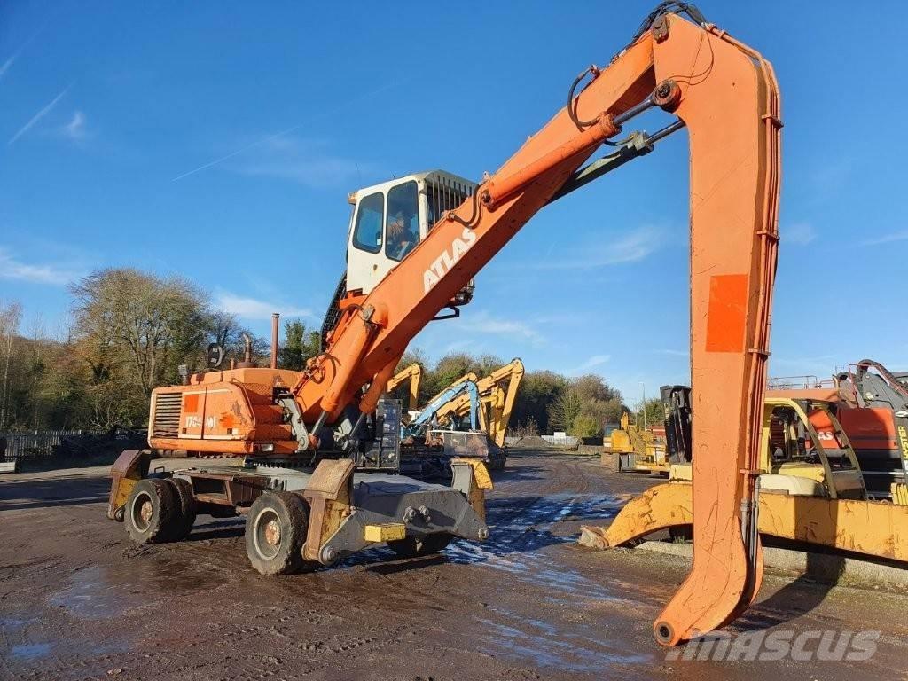 Atlas 1704 M مناولات المخلفات / مناولات صناعية