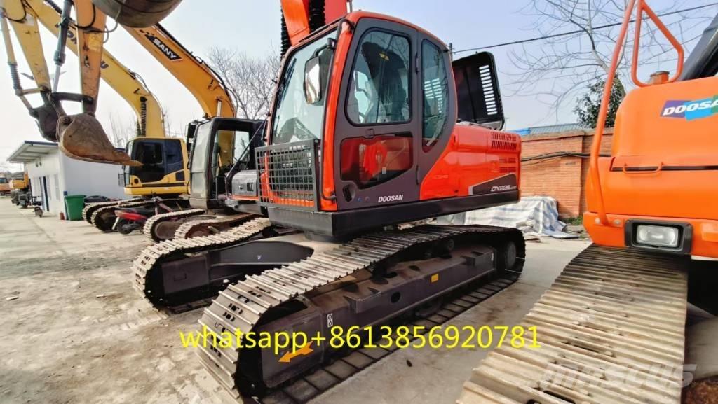 Doosan DX 225 حفارات زحافة
