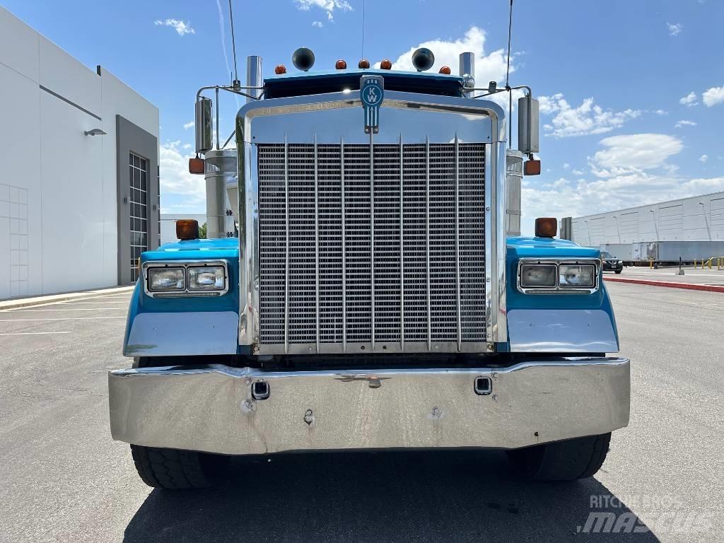 Kenworth W 900 وحدات الجر
