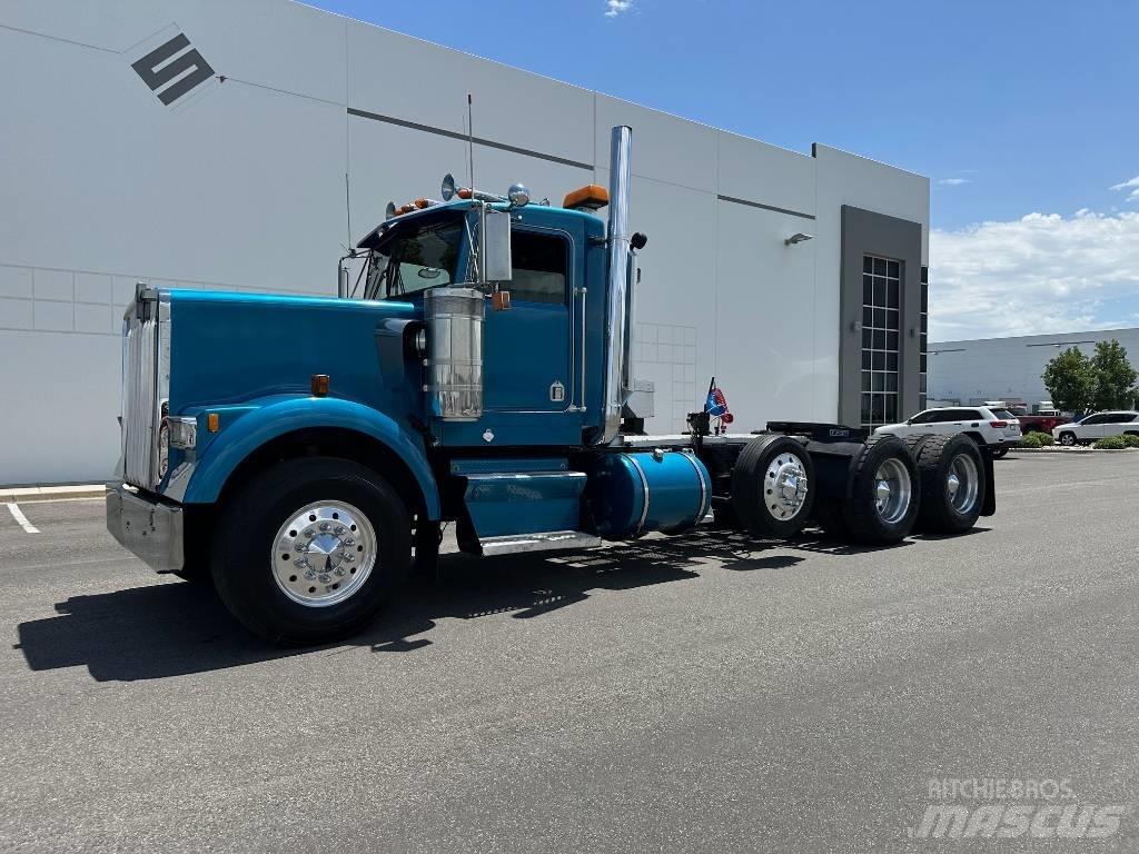 Kenworth W 900 وحدات الجر
