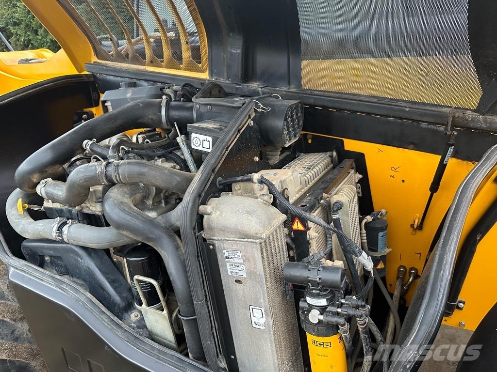 JCB 533-105 مناولات متداخلة