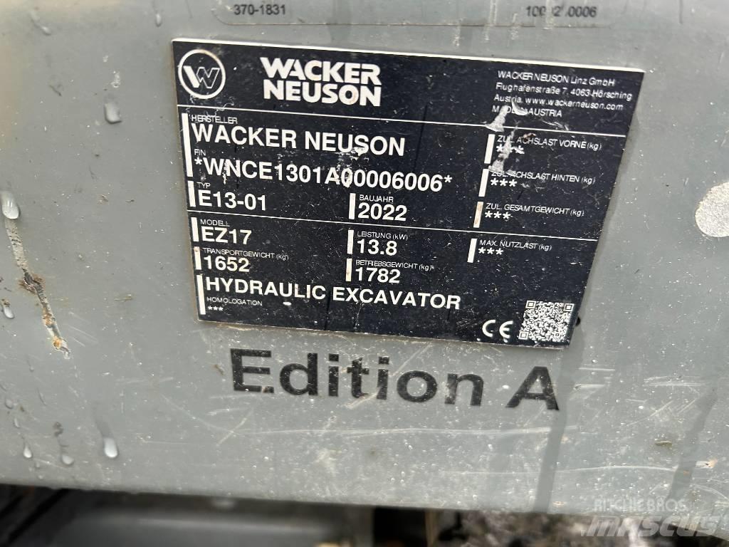 Wacker Neuson EZ17 حفارات زحافة