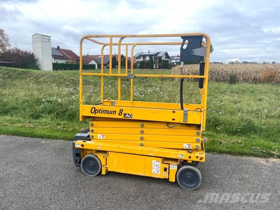 Haulotte Optimum  8 رافعات مقصية الشكل