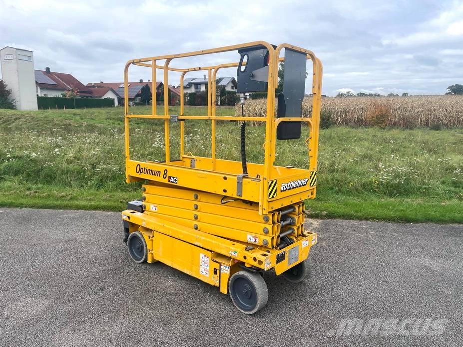 Haulotte Optimum  8 رافعات مقصية الشكل