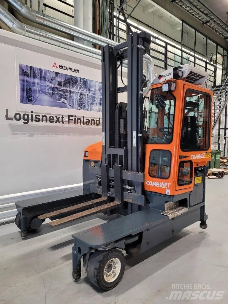 Combilift C 4000 شاحنة المناولة رباعية الاتجاهات