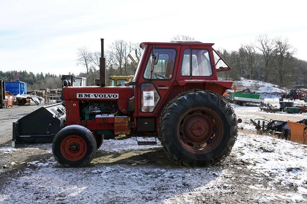 Volvo BM 650  - Traktor الجرارات