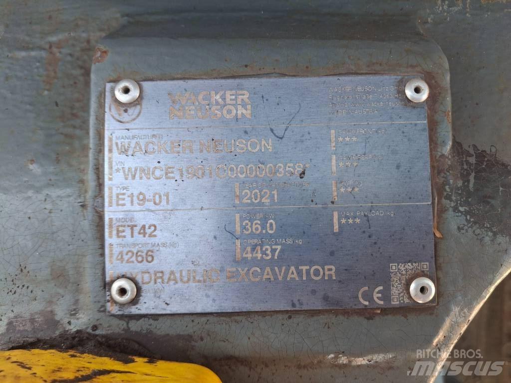 Wacker Neuson ET42 حفارات زحافة