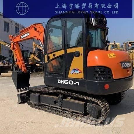 Doosan DH 60 حفارات صغيرة أقل من 7 طن (حفارات صغيرة)