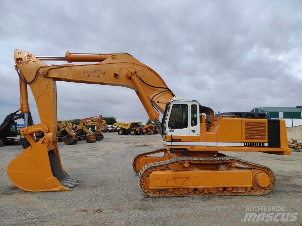 Liebherr R 984 B حفارات زحافة