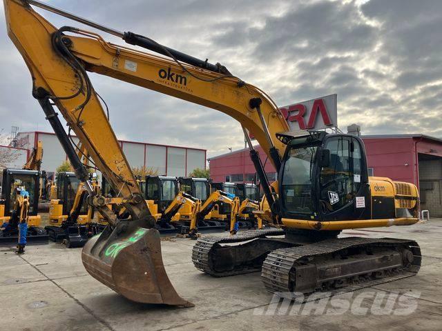 JCB JS 210 LC حفارات زحافة