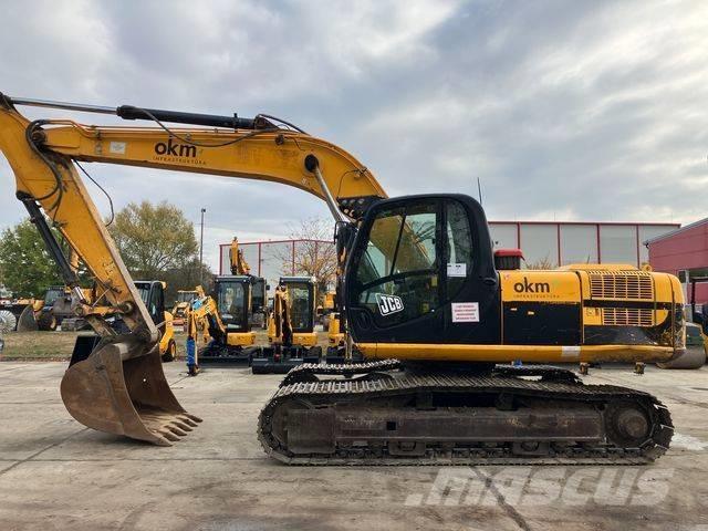 JCB JS 210 LC حفارات زحافة