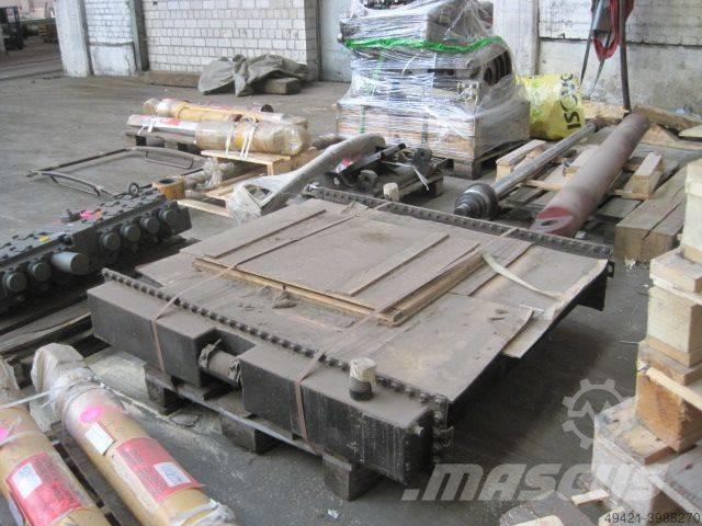 Liebherr A 954 مناولات المخلفات / مناولات صناعية